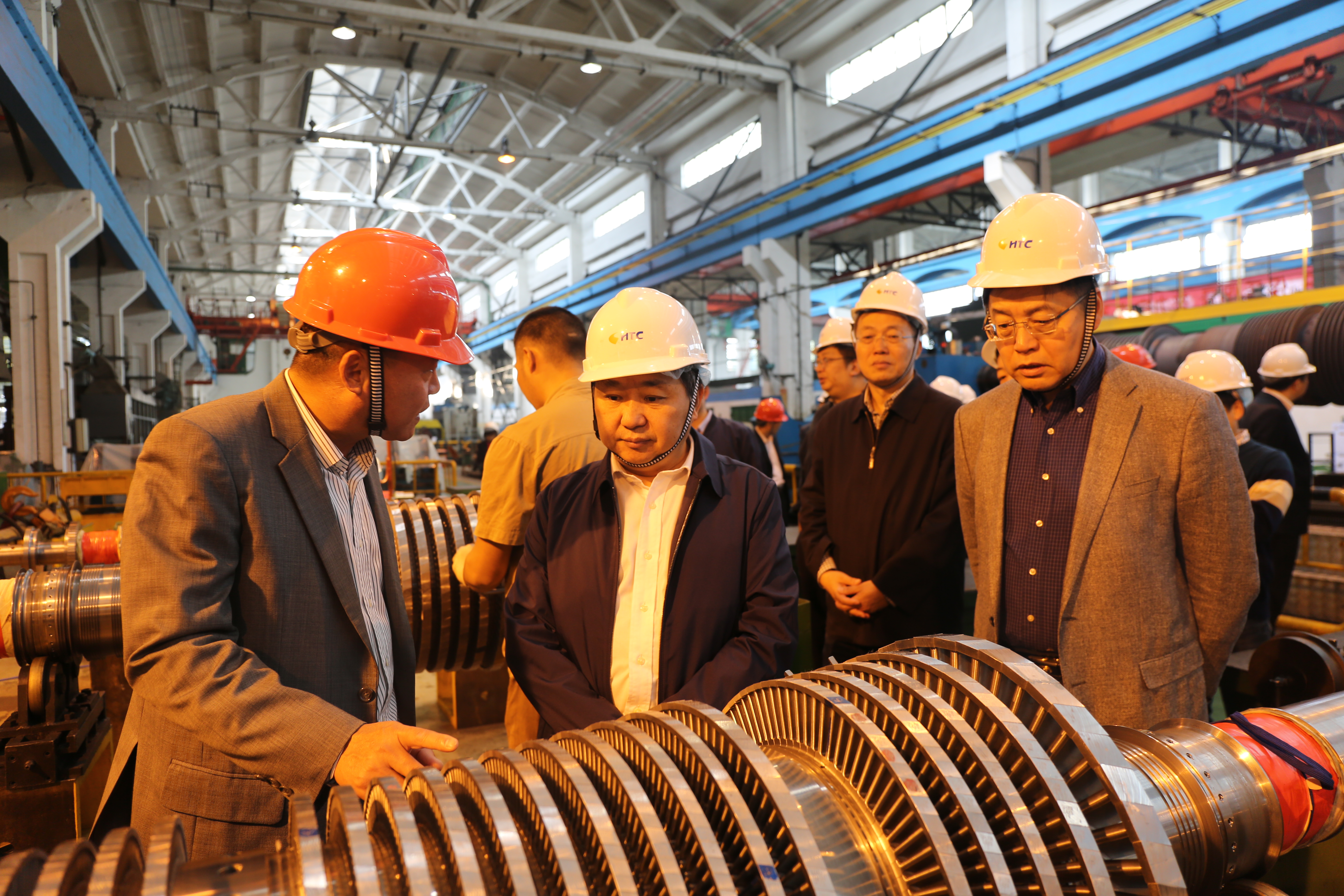 罗文赴浙江省、江苏省调研制造业创新中心