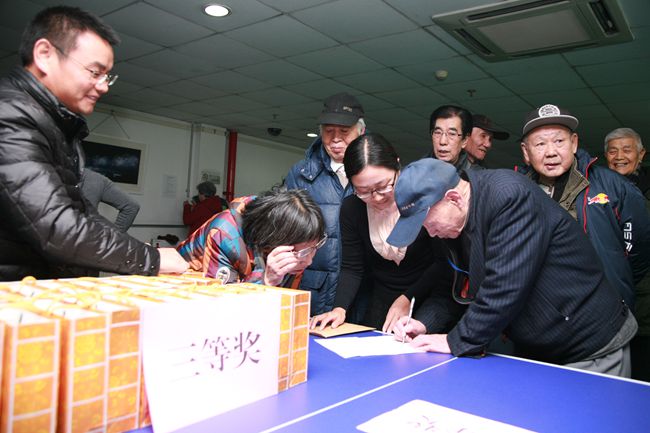 离退休干部局庆祝建党95周年知识竞赛活动圆