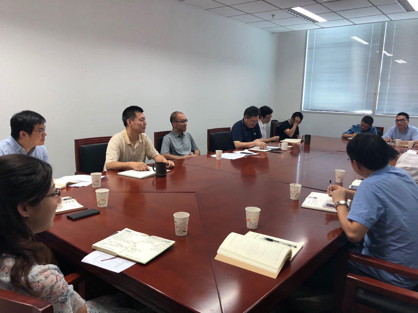 电子信息司党支部召开青年工作座谈会