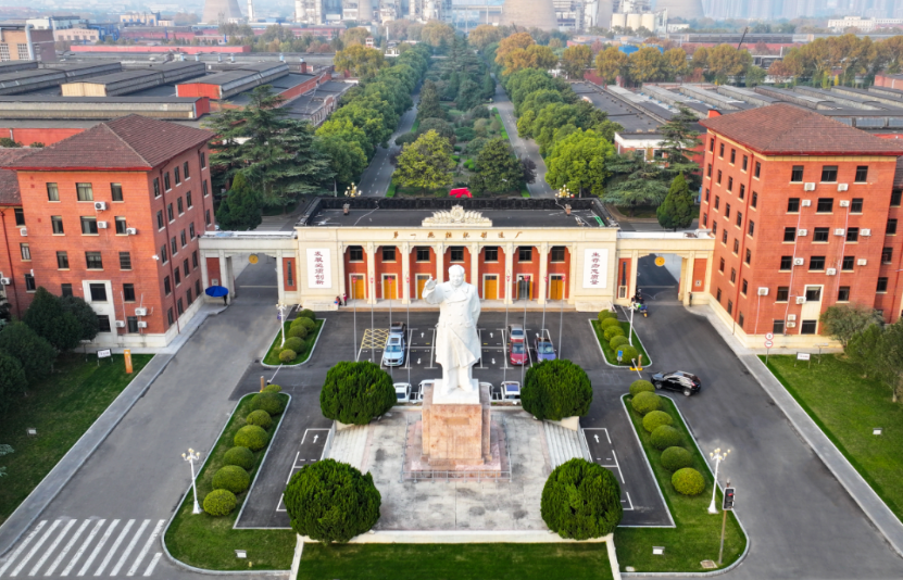 河南省委常委、洛阳市委书记陈春江：做大做...