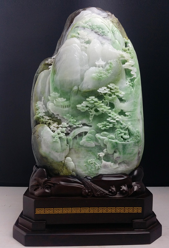 吴元全 独山玉 山高水长尺寸：27×17×45cm_副本.jpg