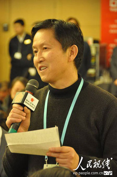 俄罗斯阿尔法电视台记者提问